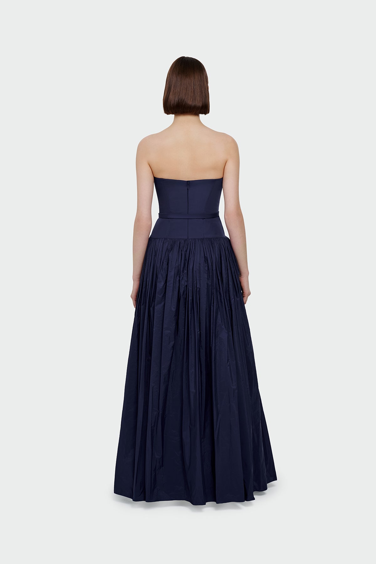 Beli Kemerli Straplez Abiye Elbise