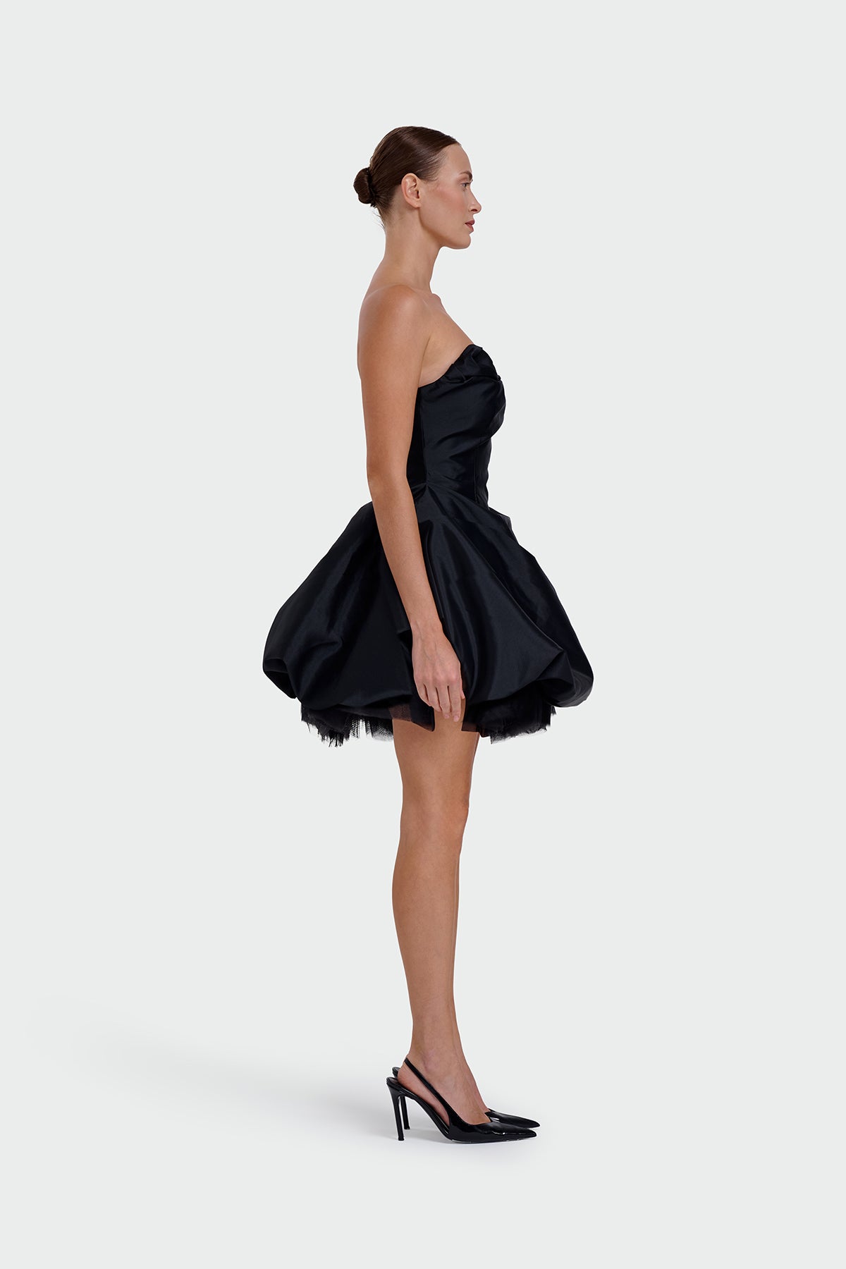 Strapless Sweetheart Neckline Tulle Detail Mini Evening Dress