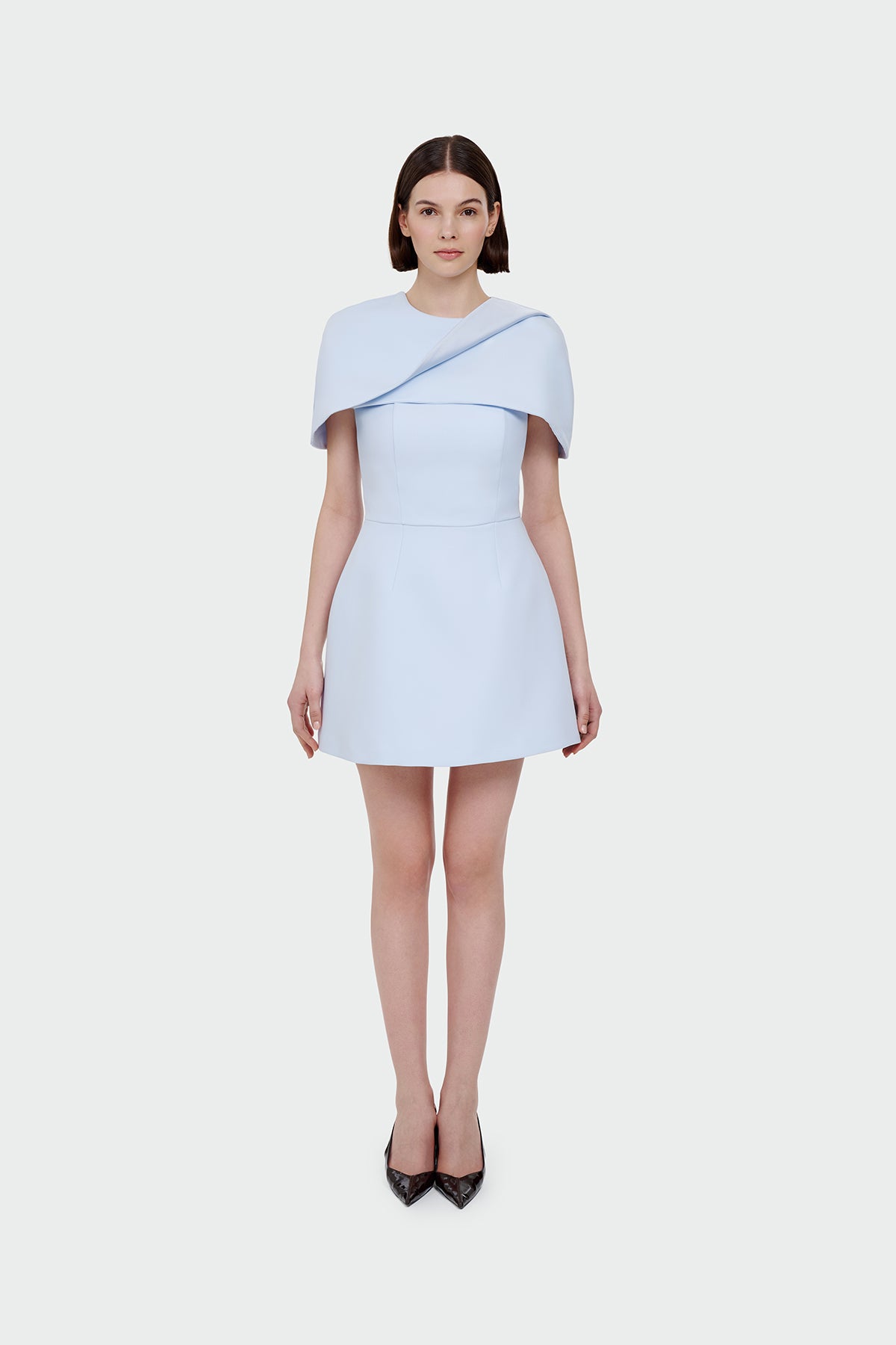 Bolero Detaylı Mini Abiye Elbise