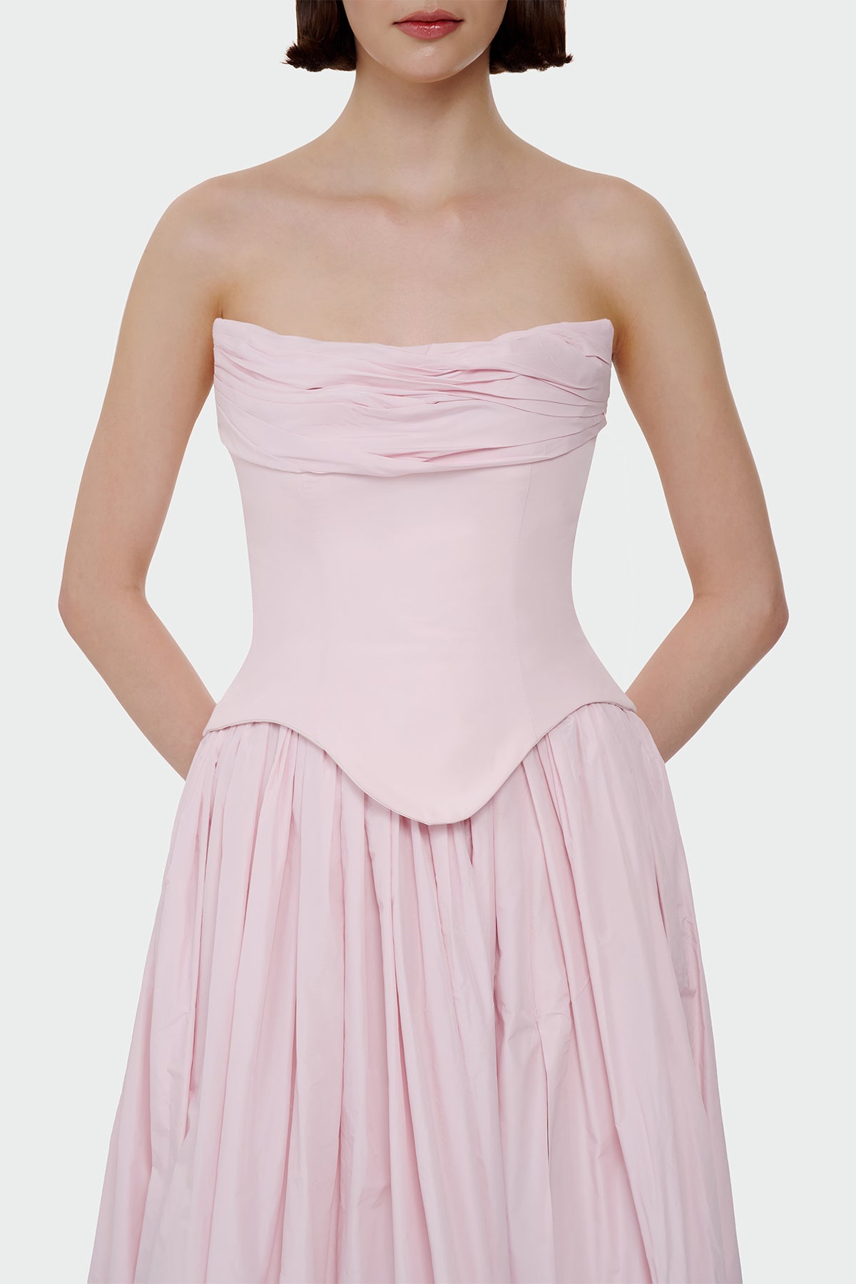 Straplez Drapeli Korsaj Detaylı Abiye Elbise