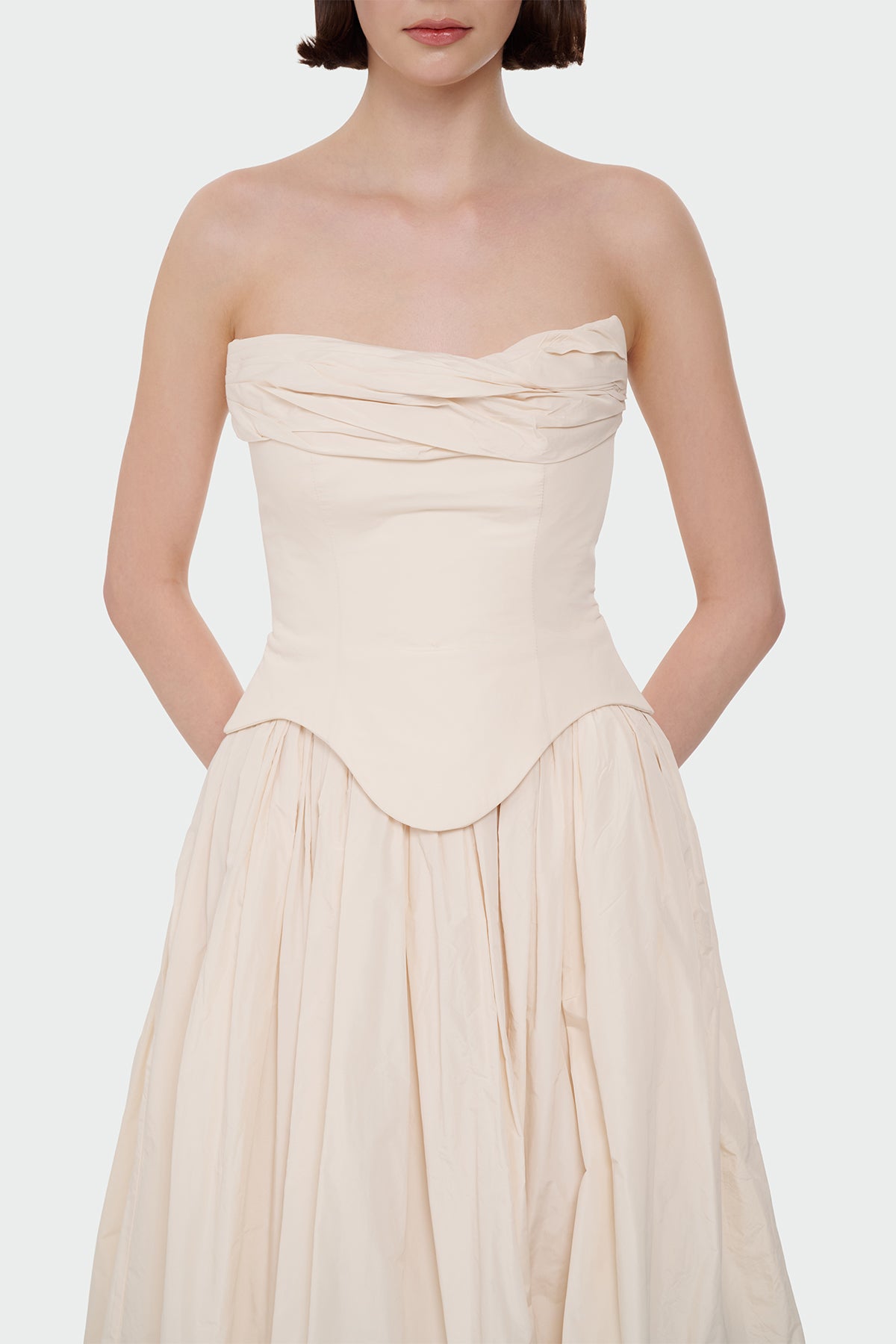 Straplez Drapeli Korsaj Detaylı Abiye Elbise