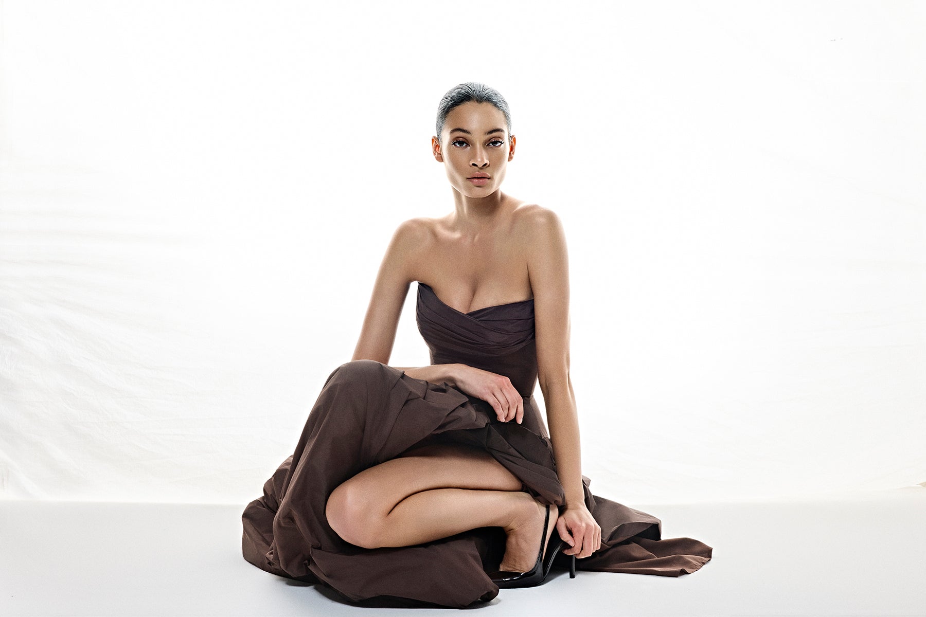 Straplez Drapeli Korsaj Detaylı Abiye Elbise