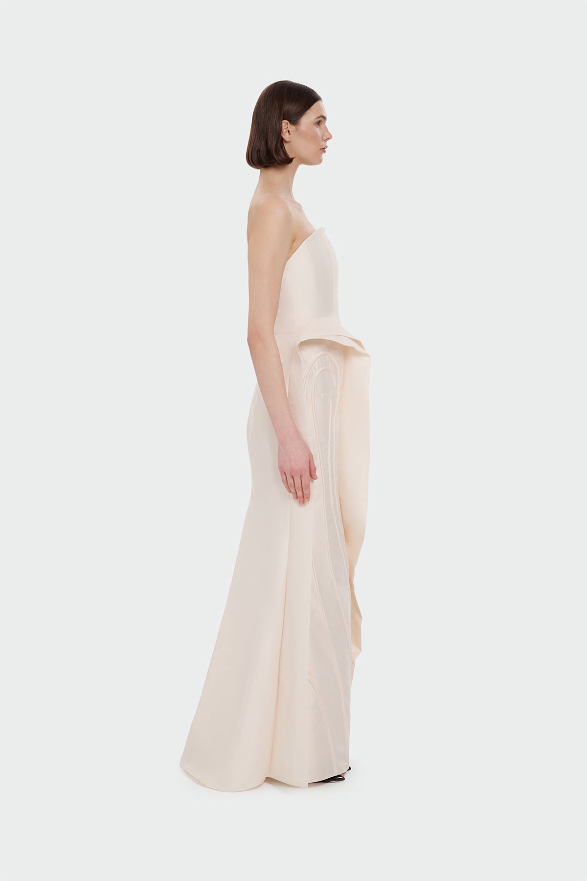 Strapless Ruffle Detail Long Evening Dress