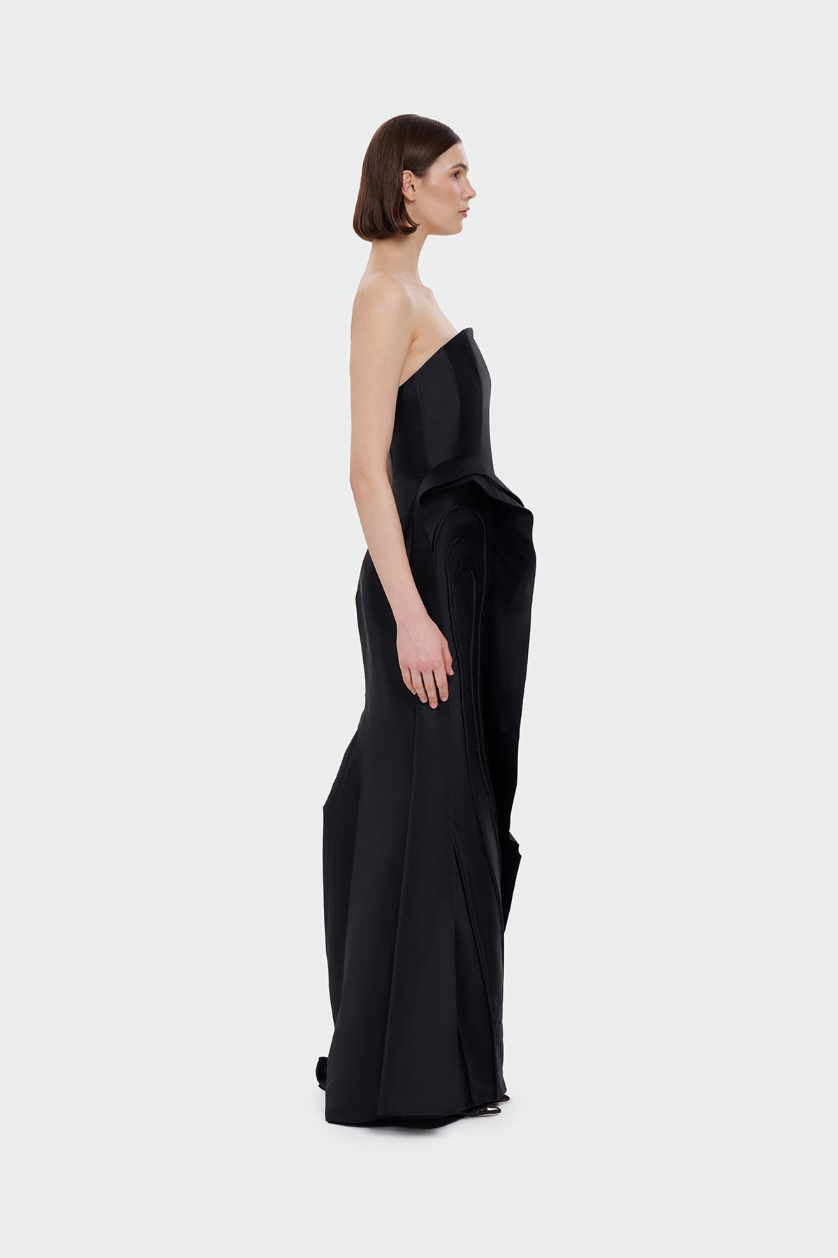 Strapless Ruffle Detail Long Evening Dress