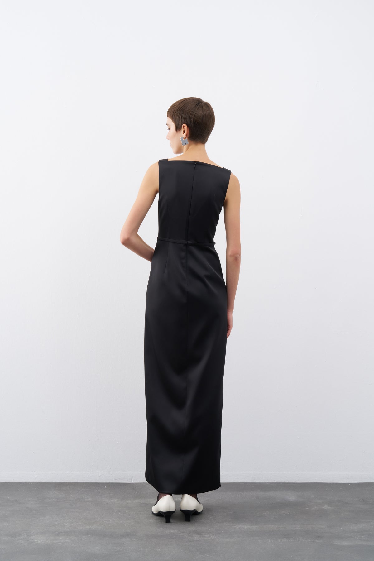 Black Contrast Lined Front Slit Long Evening Dress