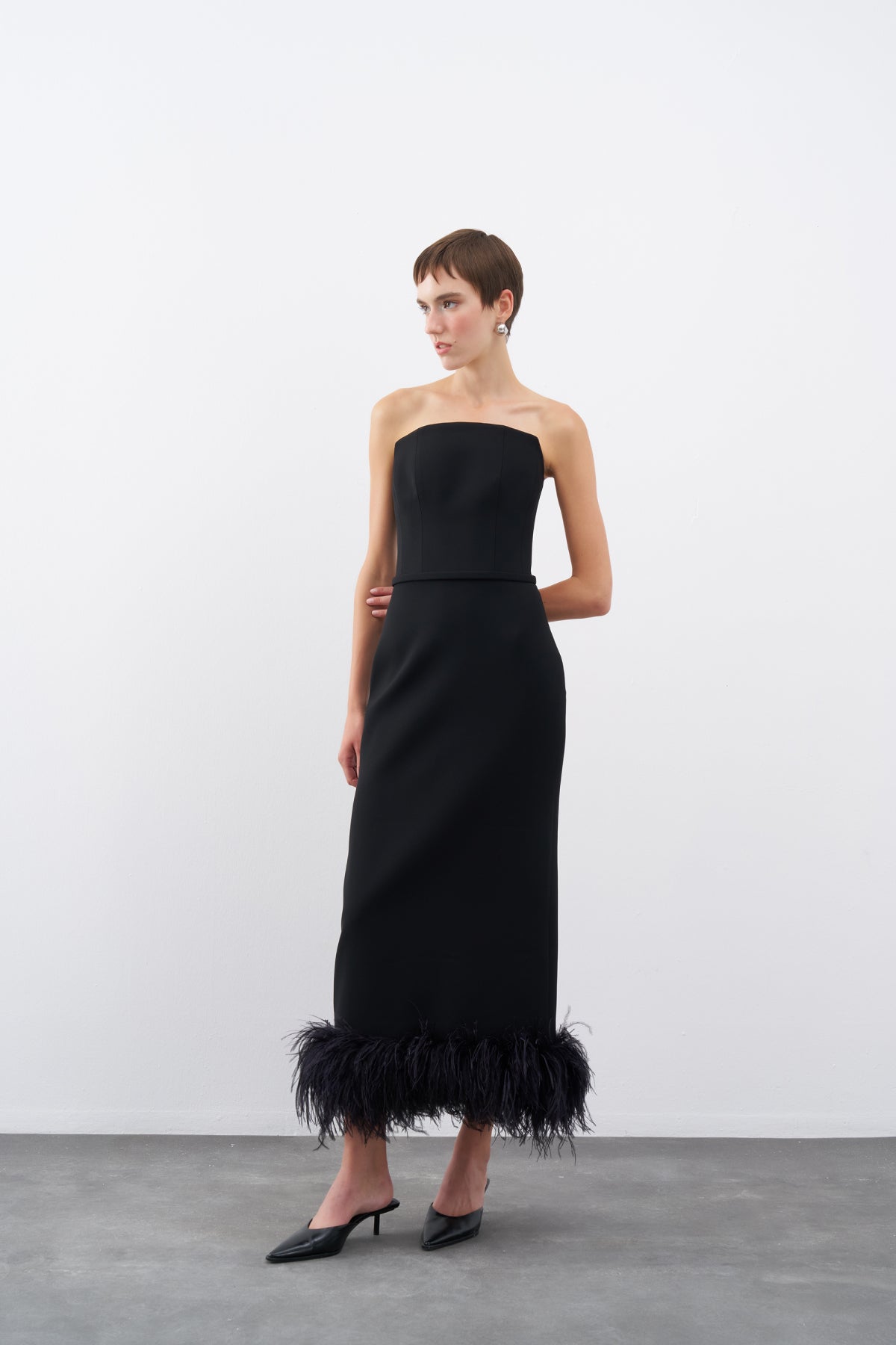 Black Strapless Otrish Long Evening Dress