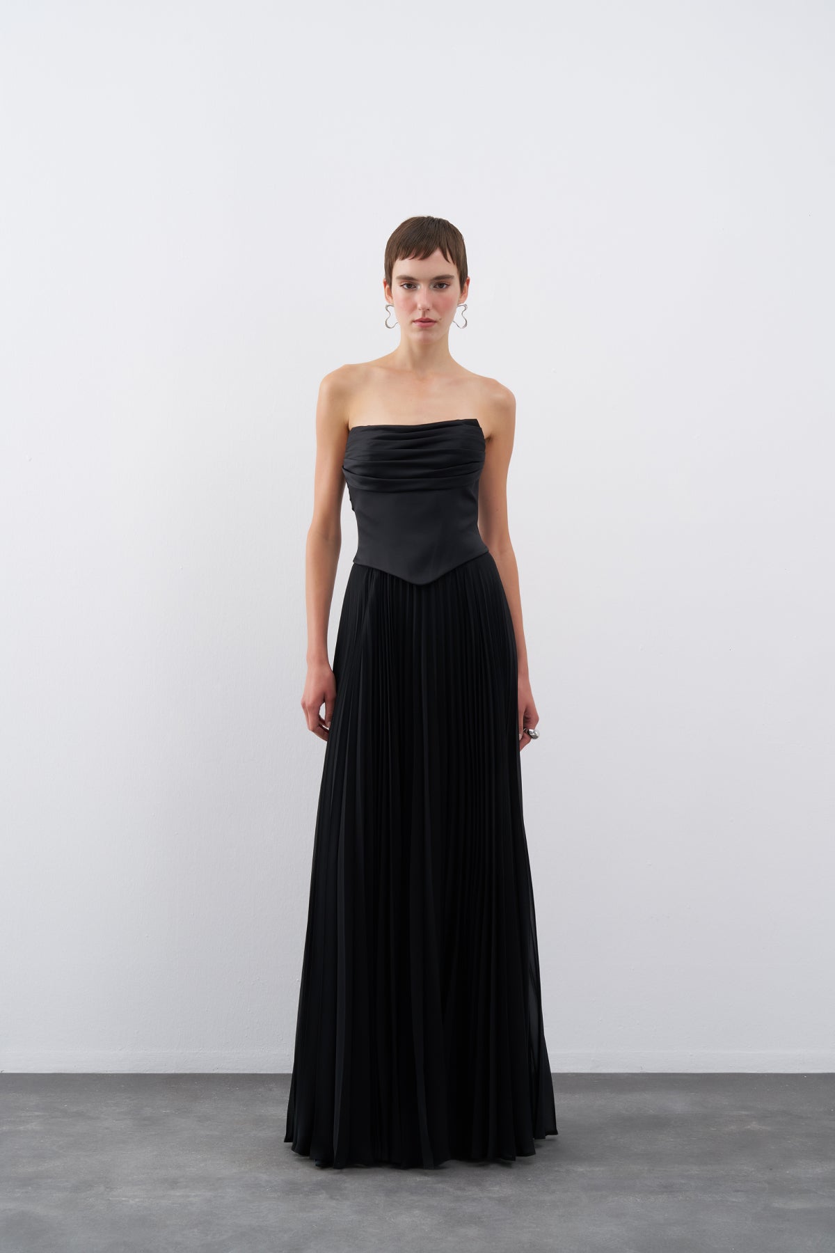 Black Strapless Draped Pleated Skirt Long Evening Dress