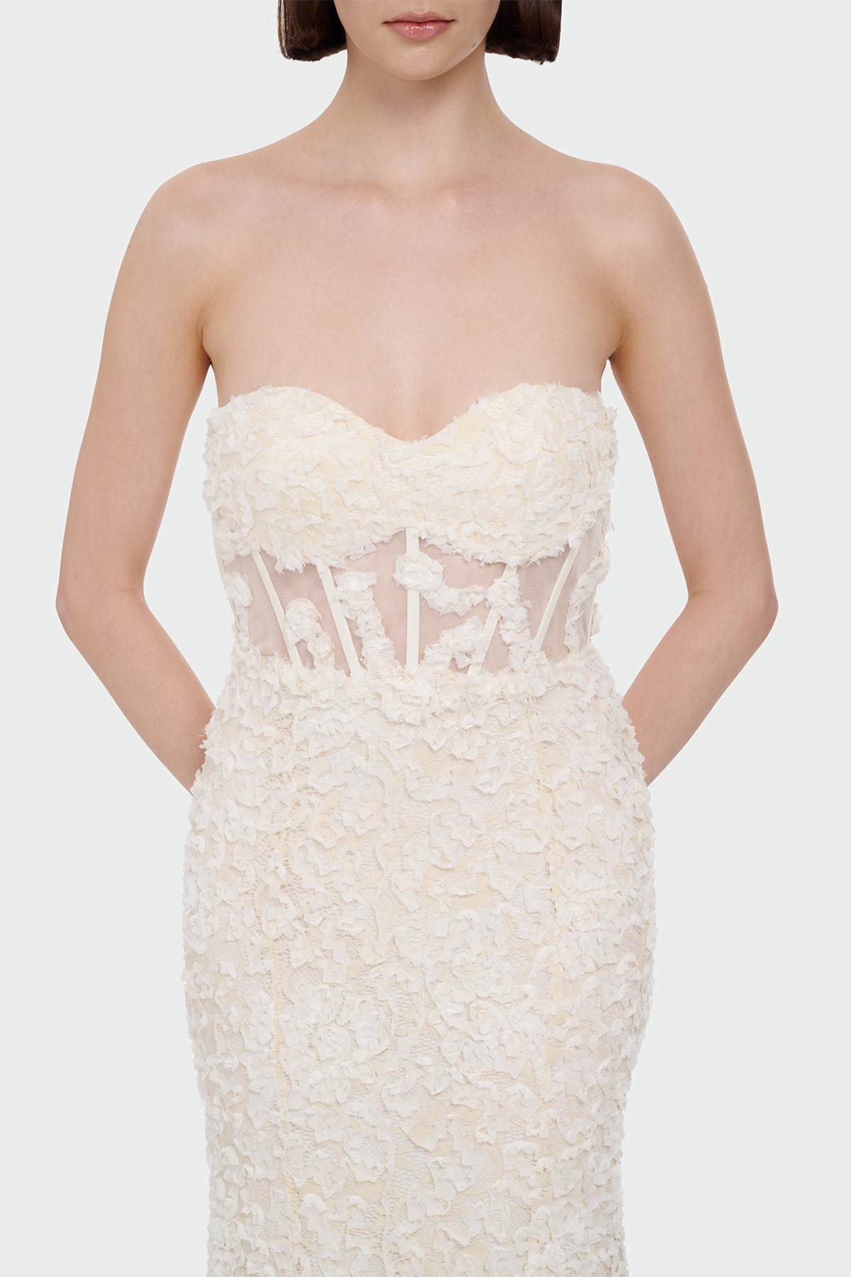 Straplez Üç Boyut Çiçekli Abiye Elbise