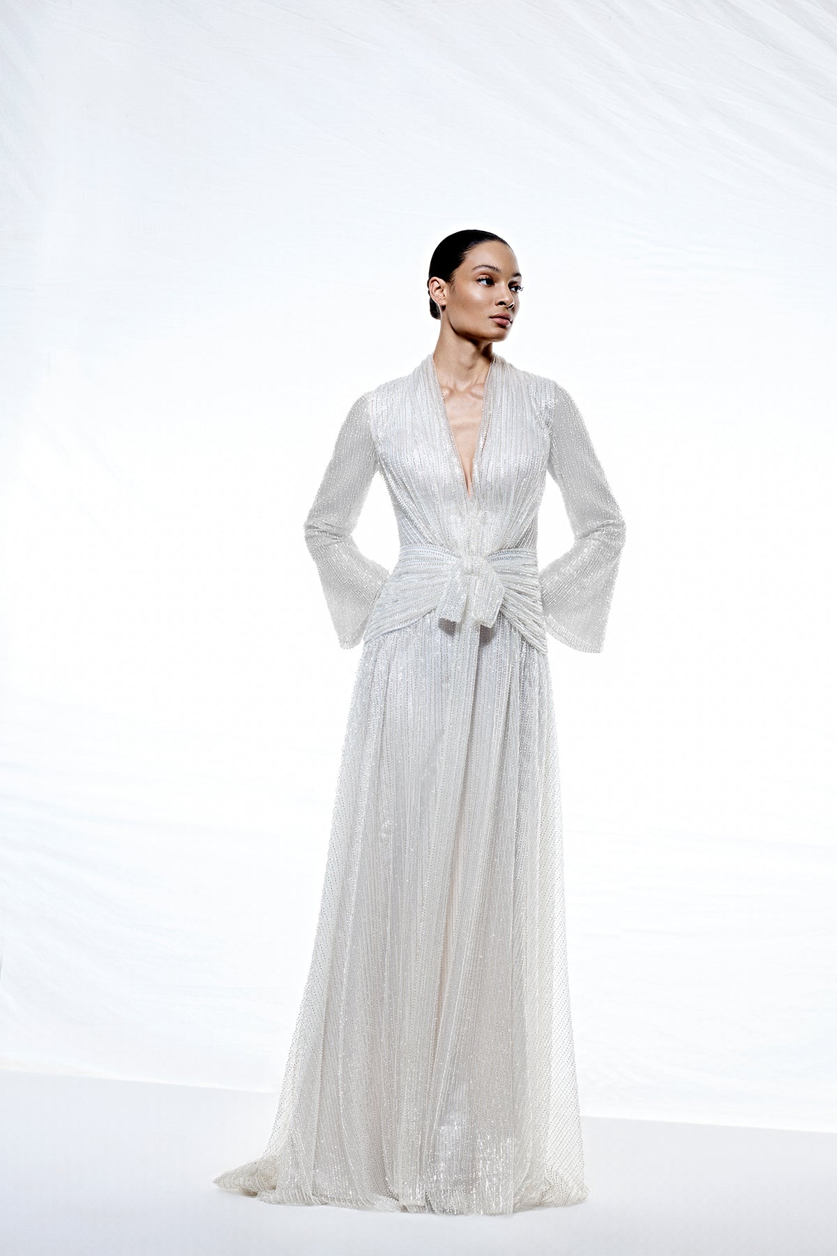 V Yaka Uzun Kollu Uzun Abiye Elbise