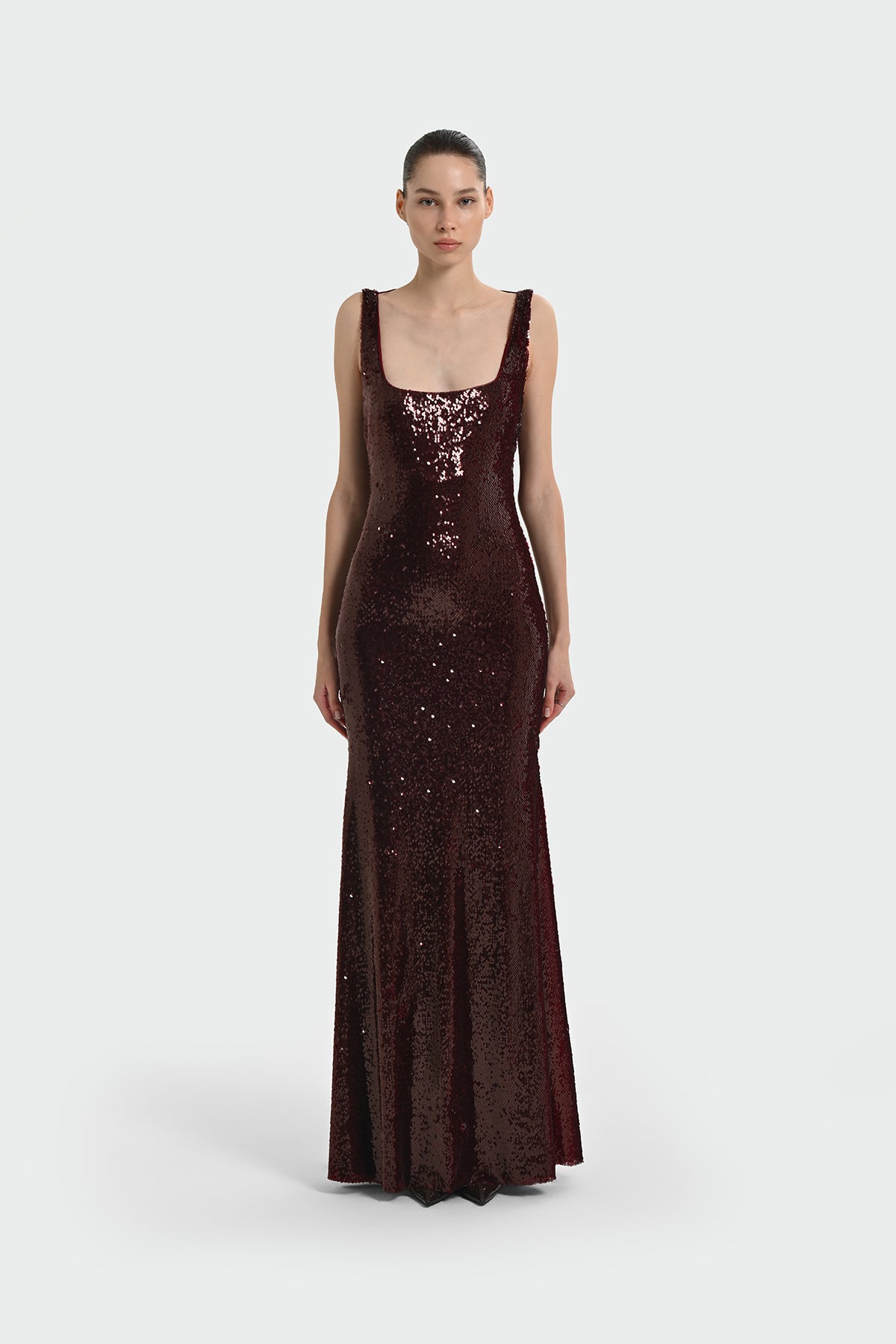 Pul Payet İşlemeli Askılı Abiye Elbise