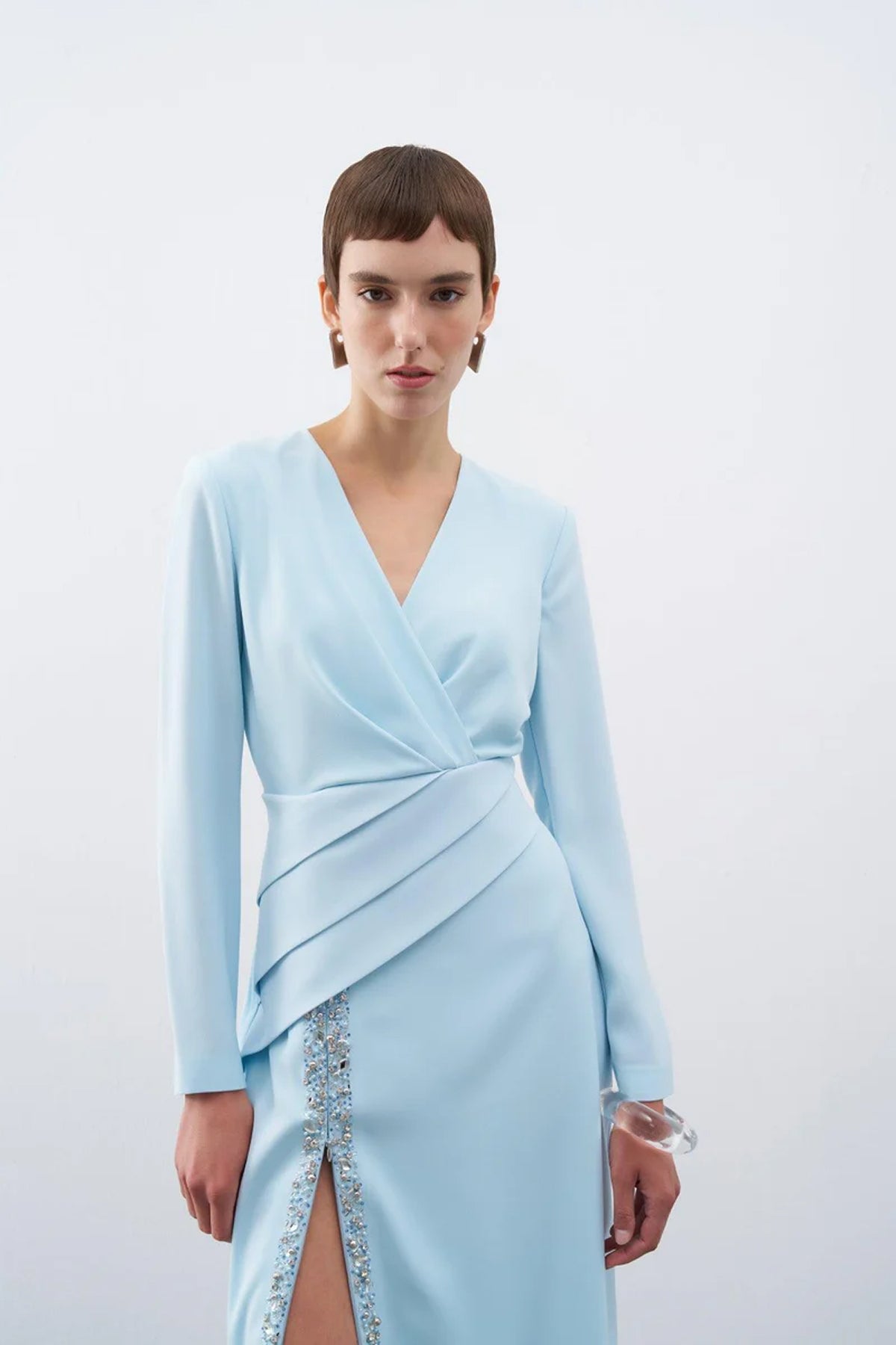 Drape ve İşleme Detaylı Yırtmaçlı Uzun Abiye Elbise - Cercis
