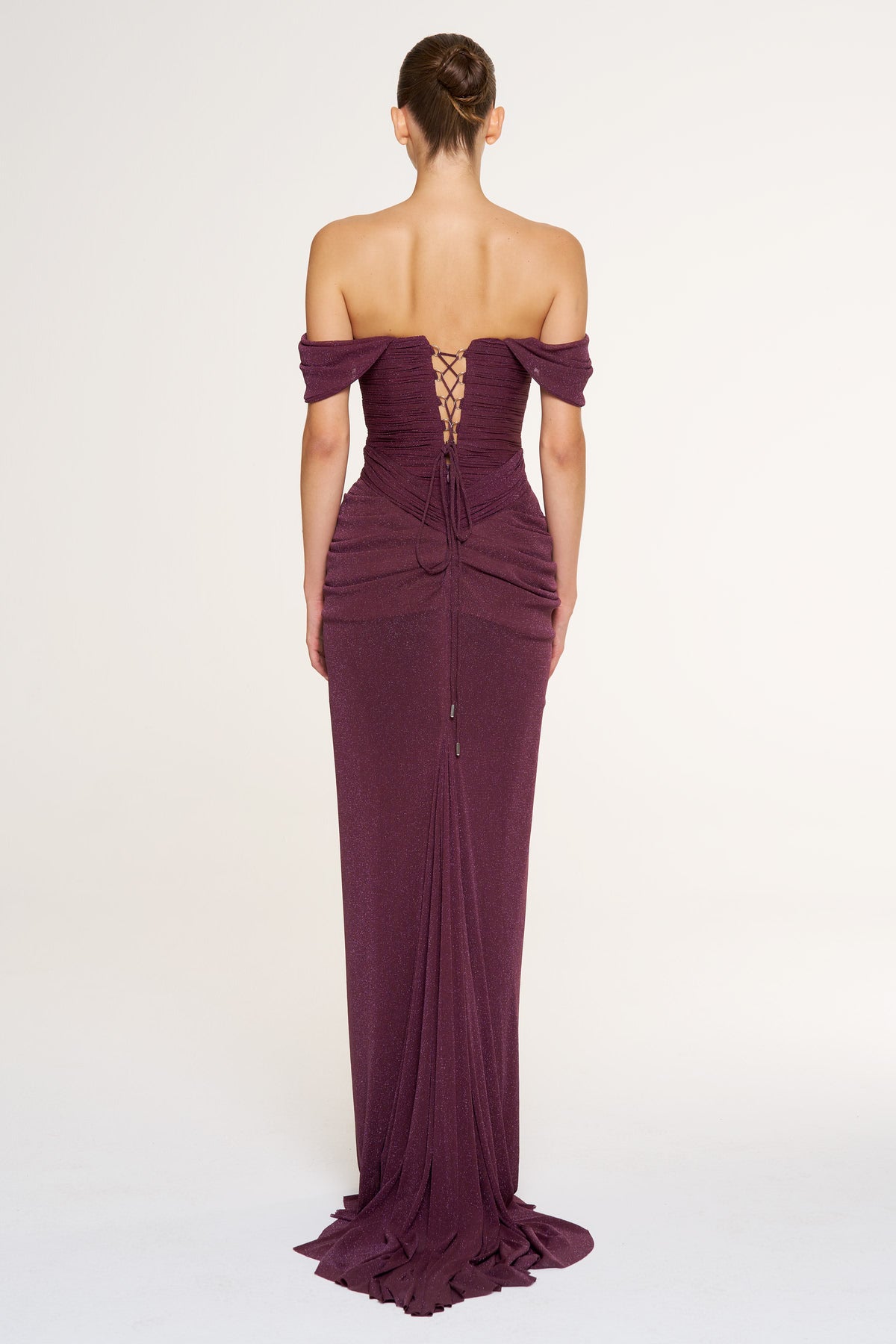 Düşük Omuz Ön Drape Detaylı Abiye Elbise