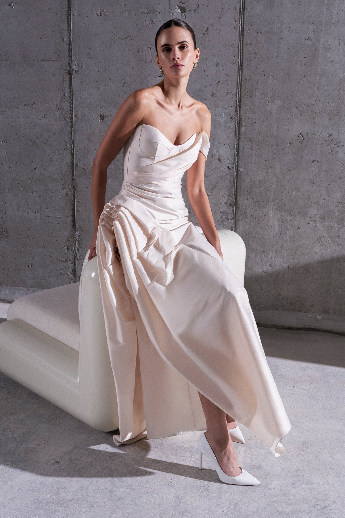 Straplez Drapeli Saten Uzun Abiye Elbise