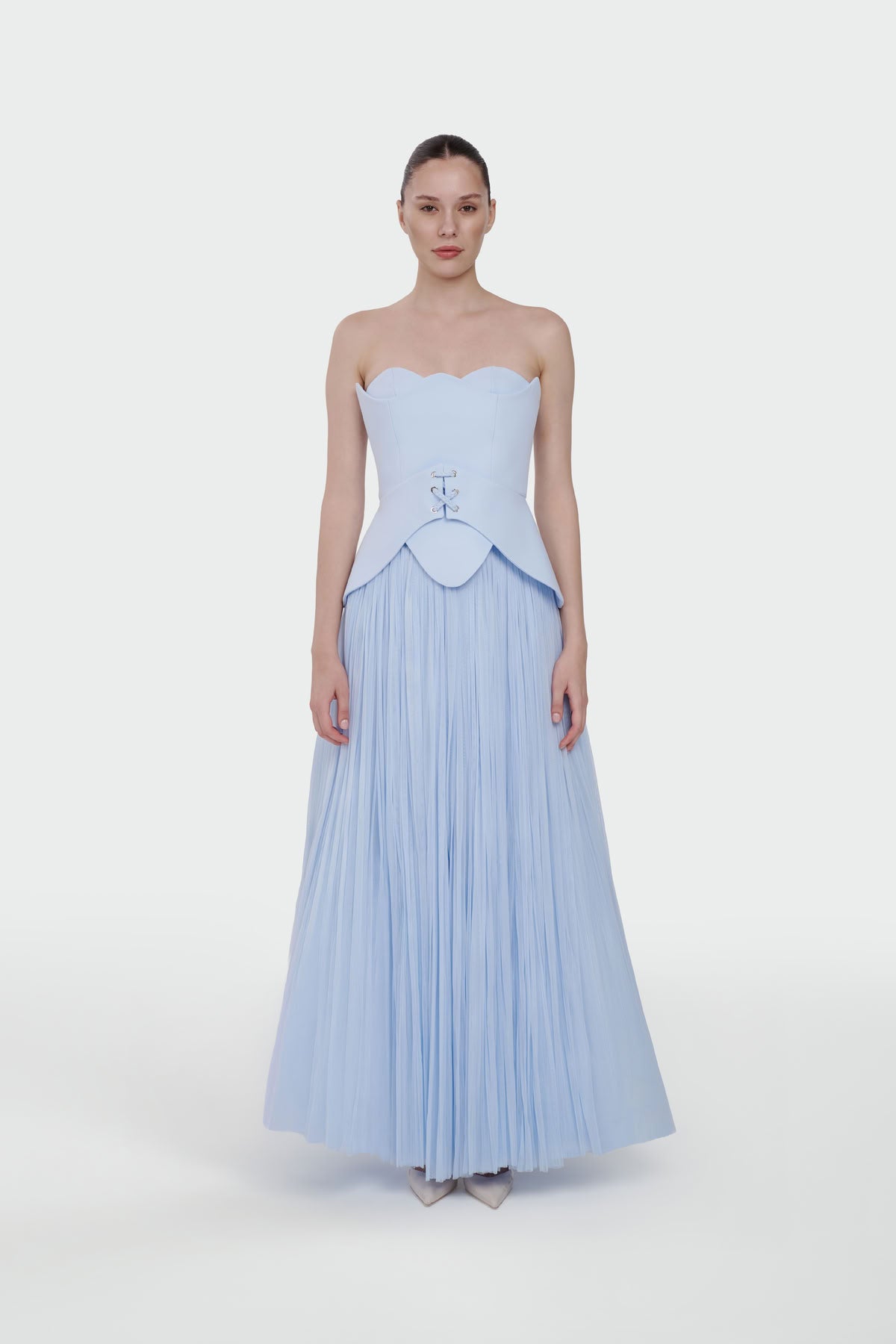 Straplez Peplum Detaylı Piliseli Abiye Takım Elbise