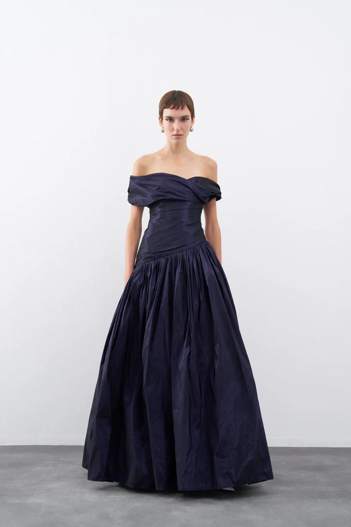 Tafta Kayık Yaka Kabarık Uzun Abiye Elbise