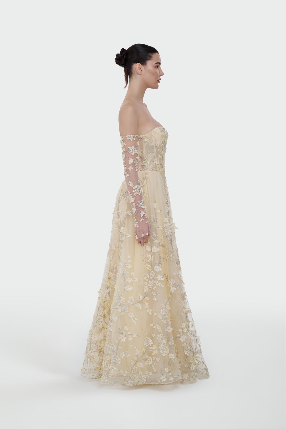 Three-Dimensional Floral Evening Dress with Gloves